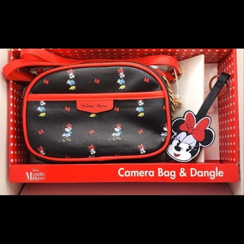 Minnie Mouse Disney Camera bag and keychain
